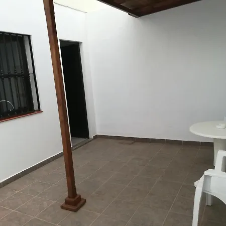 Vivienda Compartida Tajaraste Арресифе