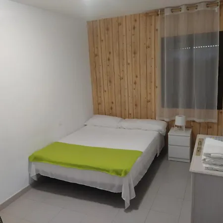 Vivienda Compartida Tajaraste Habitación en casa particular *