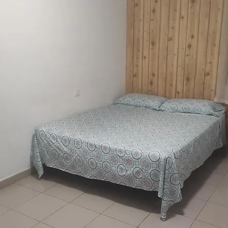 Vivienda Compartida Tajaraste Habitación en casa particular *