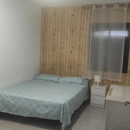 Vivienda Compartida Tajaraste Habitación en casa particular *